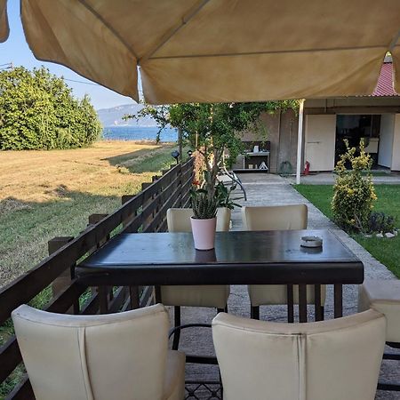 Nafpaktos Beach Apartment Zewnętrze zdjęcie